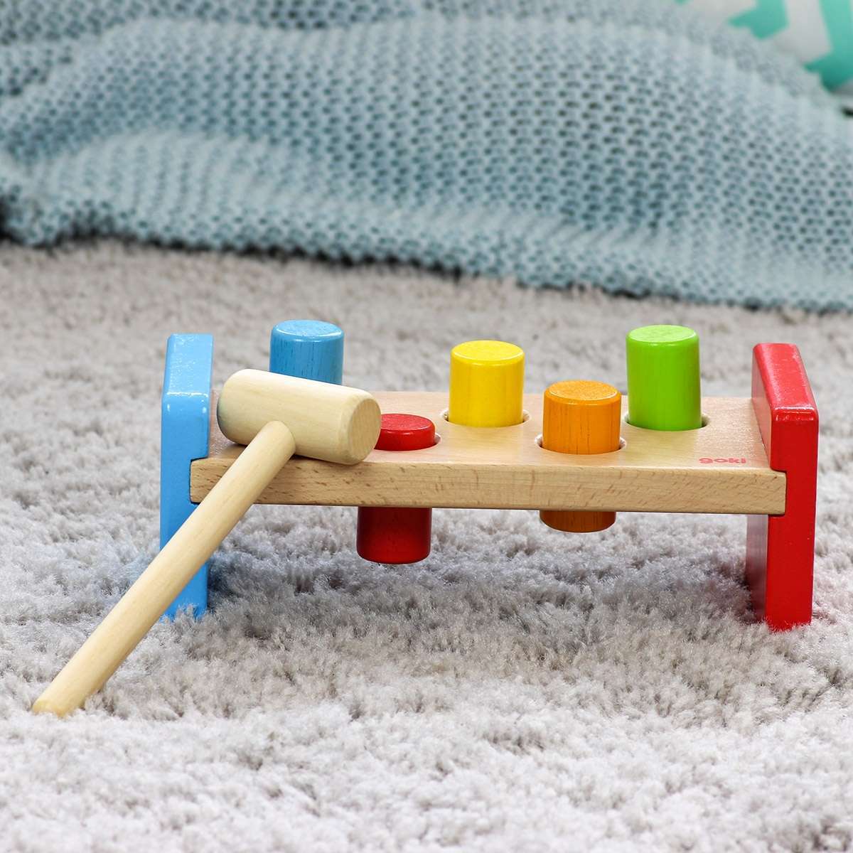 Bild von   bunte hammerbank aus holz persjpg | fotogeschenkideende 🎀 Geschenke mit eigenem Foto Motiv o Text