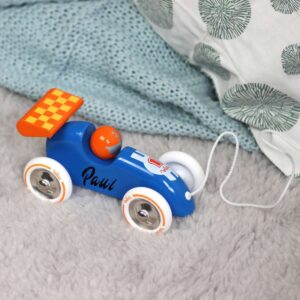 Rennauto zum Nachziehen aus Holz