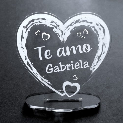 Herz-Aufsteller aus Acryl mit Namen - te amo