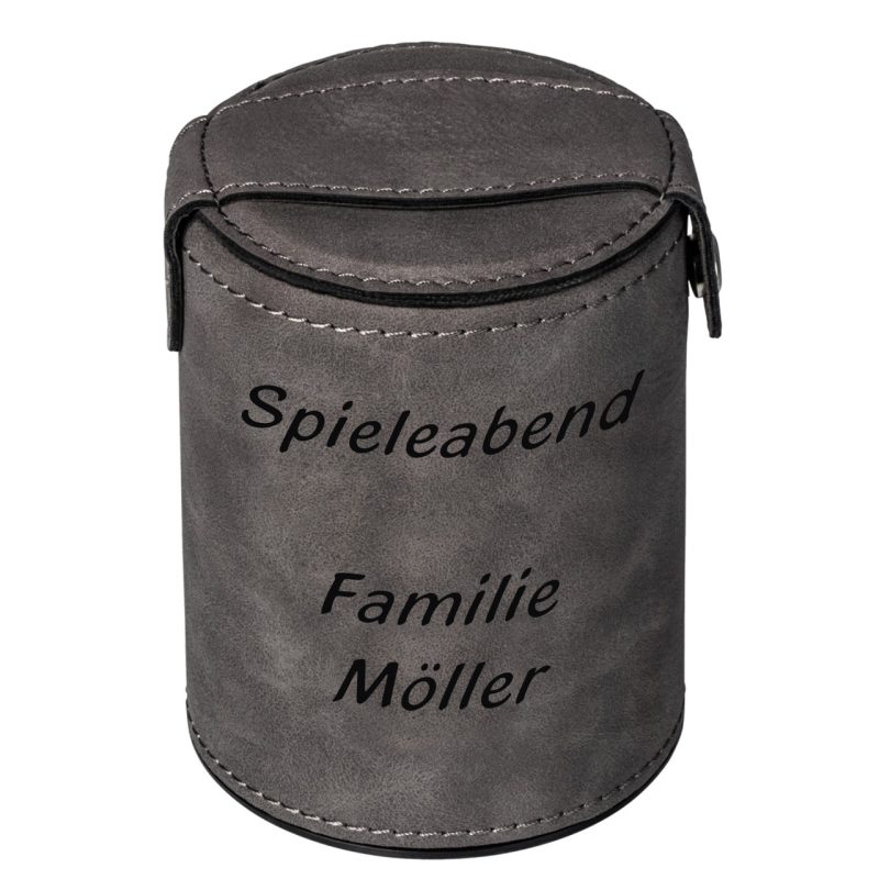 Würfelbecher mit Gravur