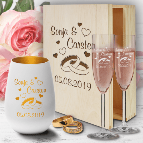 Sektgläser in Holzkiste Hochzeit mit Windlicht - Ringe