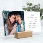 Bild von   tischkalender mit holzfuss seljpg | fotogeschenkideende 🎀 Geschenke mit eigenem Foto Motiv o Text