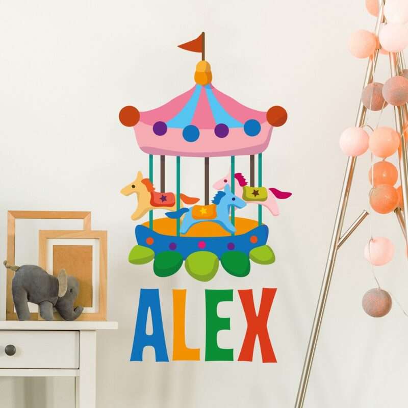 Personalisiertes Wandtattoo Karussel