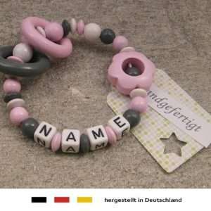 Baby Greifling Beißring geschlossen mit Namen | individuelles Holz Lernspielzeug als Geschenk zur Geburt & Taufe | Mädchen Motiv Blume in rosa