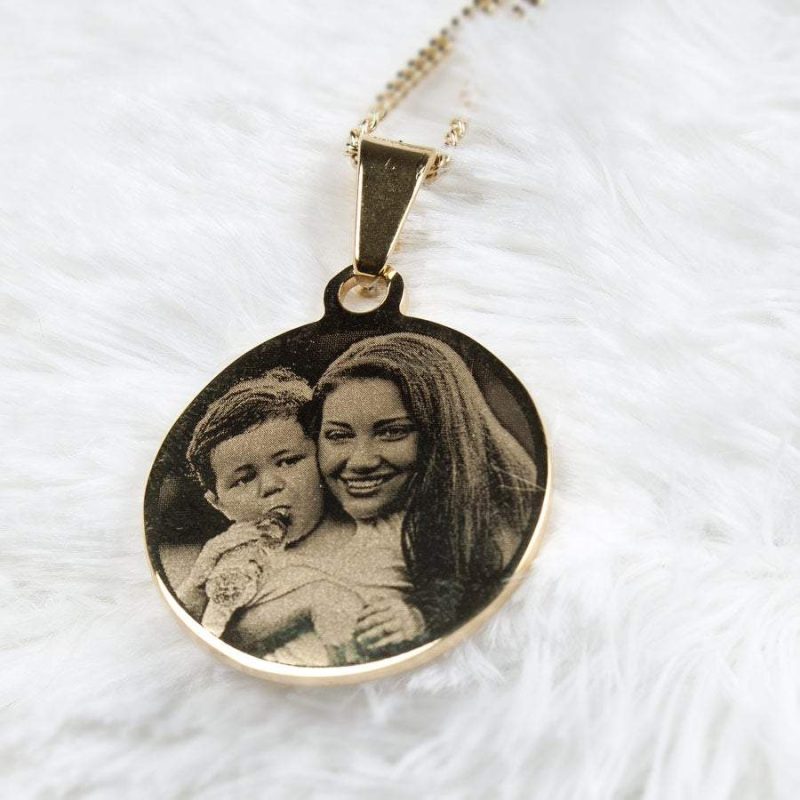 Bild von   anhaenger rund goldfarbenjpg | fotogeschenkideende 🎀 Geschenke mit eigenem Foto Motiv o Text