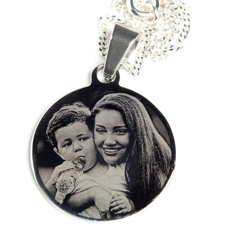 Bild von   anhaenger rund silberfarbenjpg | fotogeschenkideende 🎀 Geschenke mit eigenem Foto Motiv o Text