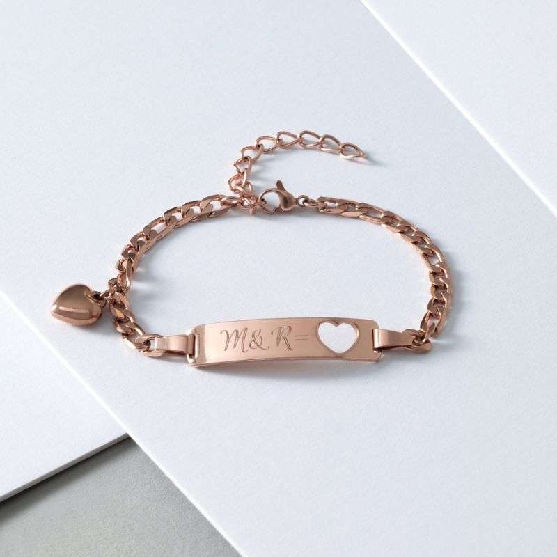 Bild von   armband mit gravur initialenjpg | fotogeschenkideende 🎀 Geschenke mit eigenem Foto Motiv o Text