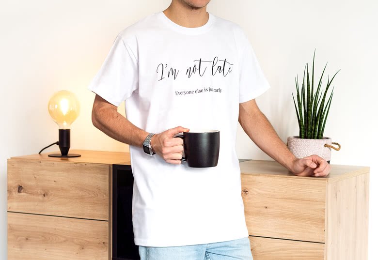 Bild von   t shirt weiss rueckseite sjpg | fotogeschenkideende 🎀 Geschenke mit eigenem Foto Motiv o Text
