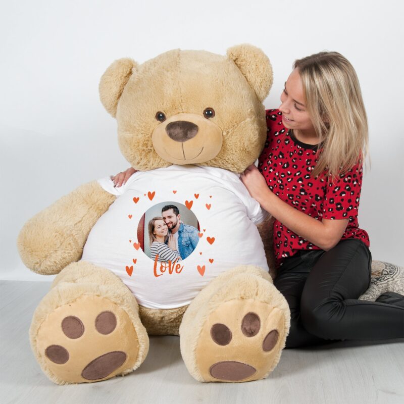 Bild von   riesen teddy mit foto und namejpg | fotogeschenkideende 🎀 Geschenke mit eigenem Foto Motiv o Text