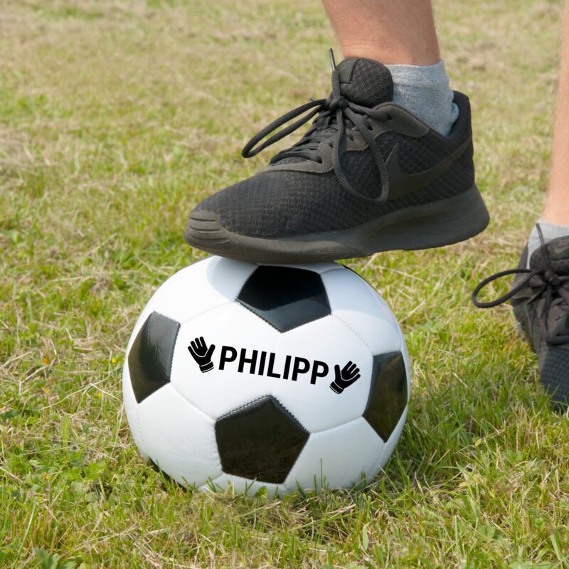 Bild von   fussball mit namenjpg | fotogeschenkideende 🎀 Geschenke mit eigenem Foto Motiv o Text