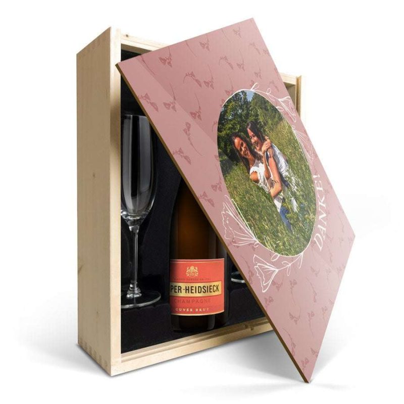 Bild von   champagnerpaket mit glaesernjpg | fotogeschenkideende 🎀 Geschenke mit eigenem Foto Motiv o Text
