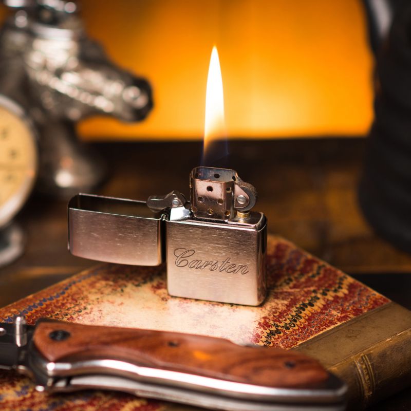 Bild von   personalisiertes zippo feuerzejpg | fotogeschenkideende 🎀 Geschenke mit eigenem Foto Motiv o Text